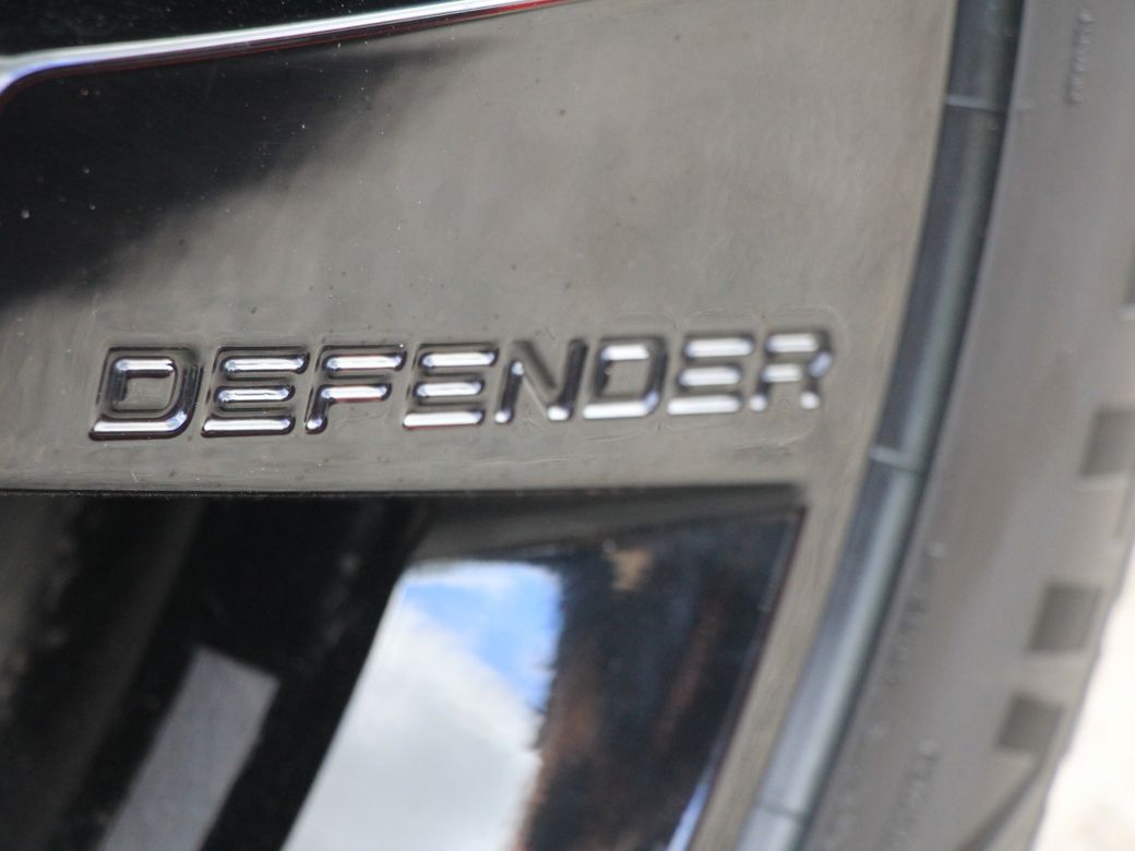 2023 Land Rover Defender