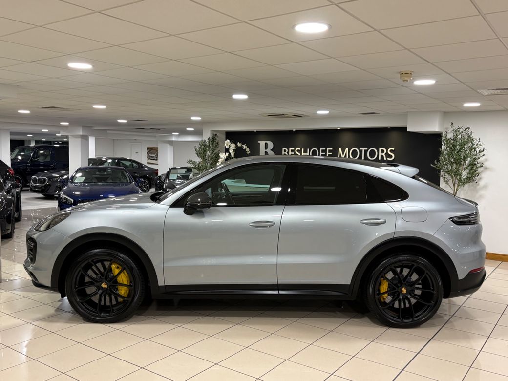 2022 Porsche Cayenne