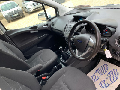 2018 Ford Transit Courier