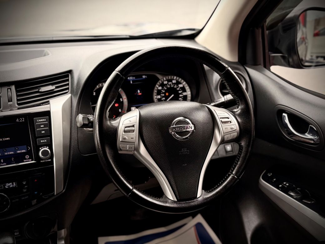 2021 Nissan Navara