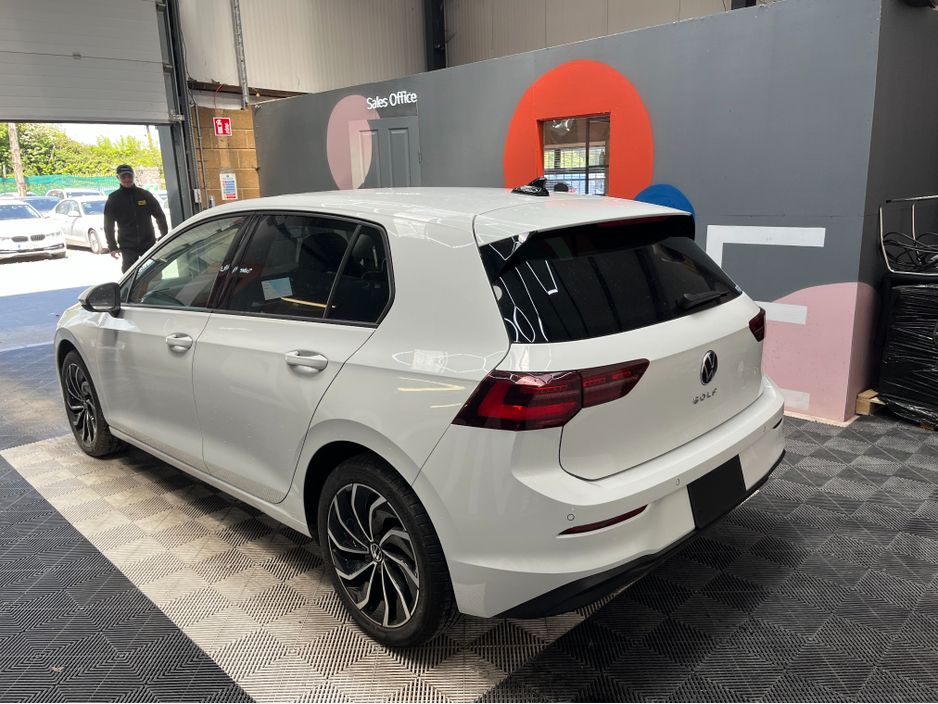 2023 Volkswagen Golf