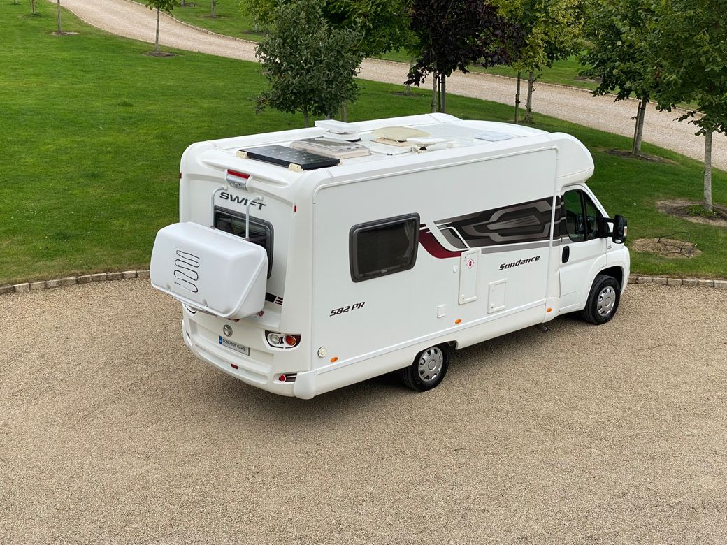 2005 ELDDIS SUNTOR 300 R.H.D 