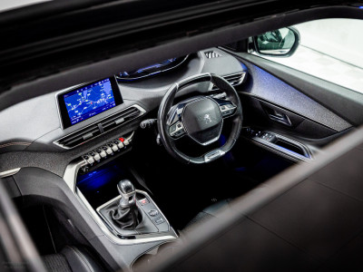 2020 Peugeot 5008