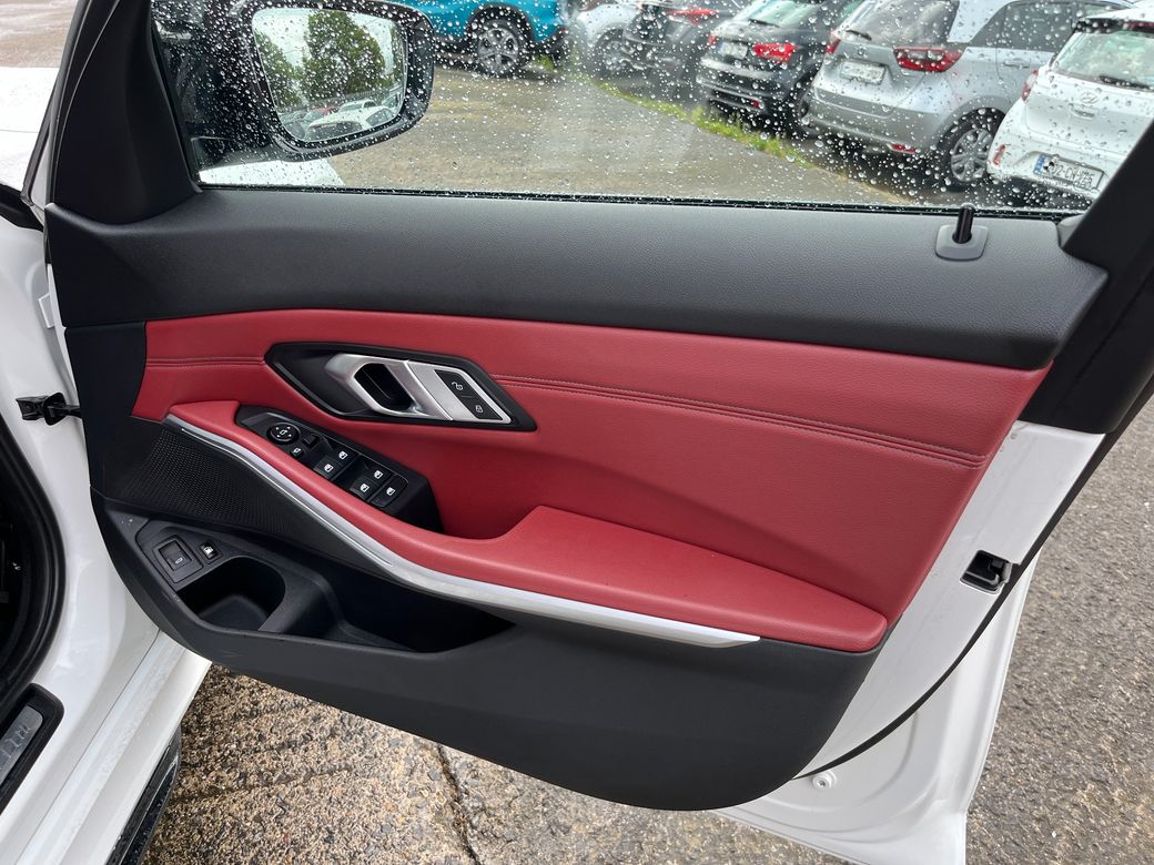 2022 BMW 3 Series
