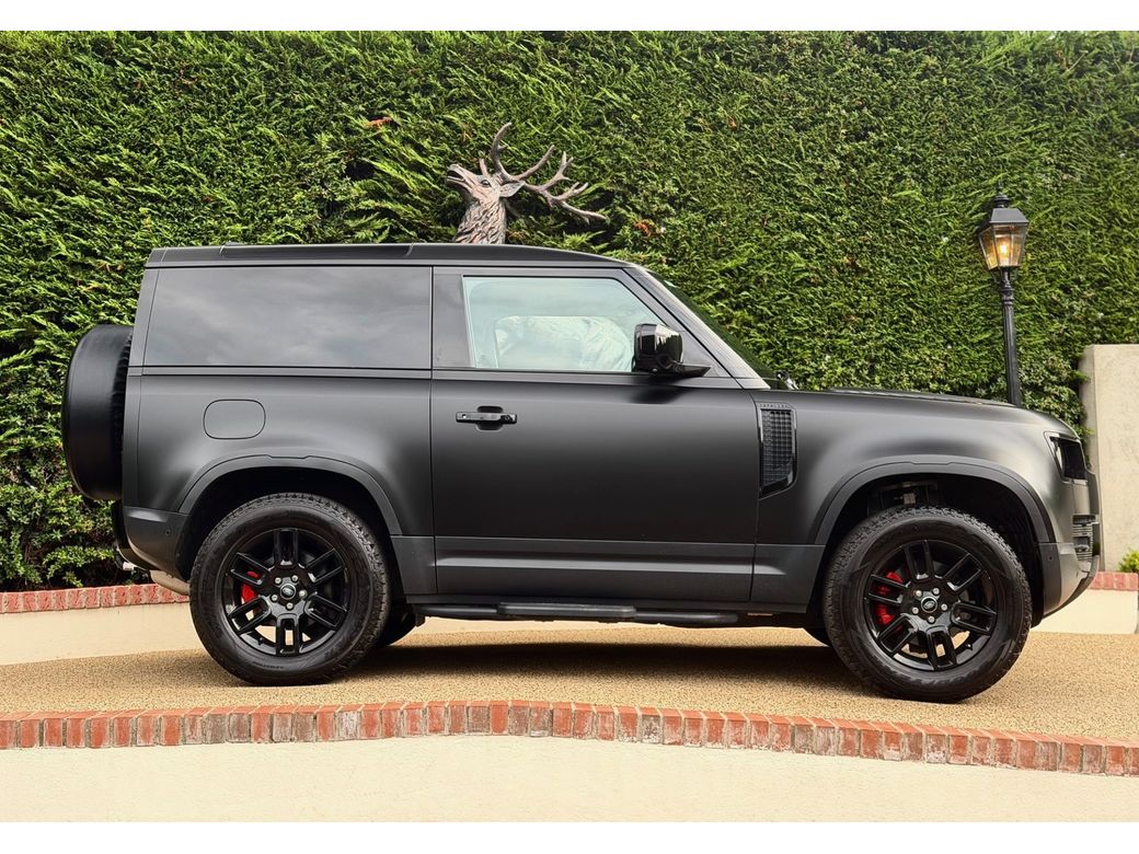 2023 Land Rover Defender