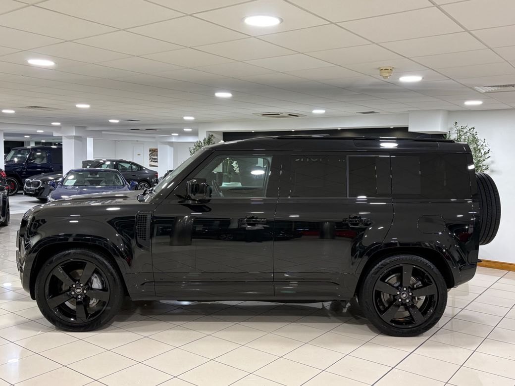 2025 Land Rover Defender