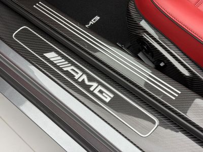 2011 Mercedes-Benz SLS