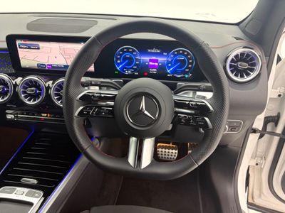 2025 Mercedes-Benz EQB
