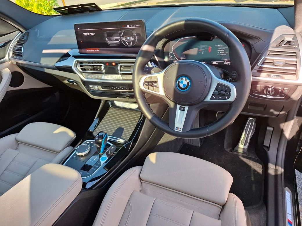2023 BMW iX3