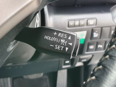 2018 Lexus IS 300h