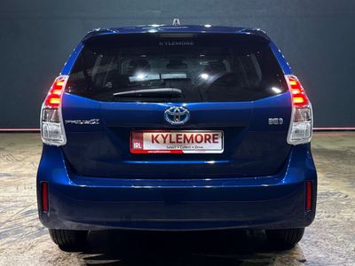 2018 Toyota Prius Alpha