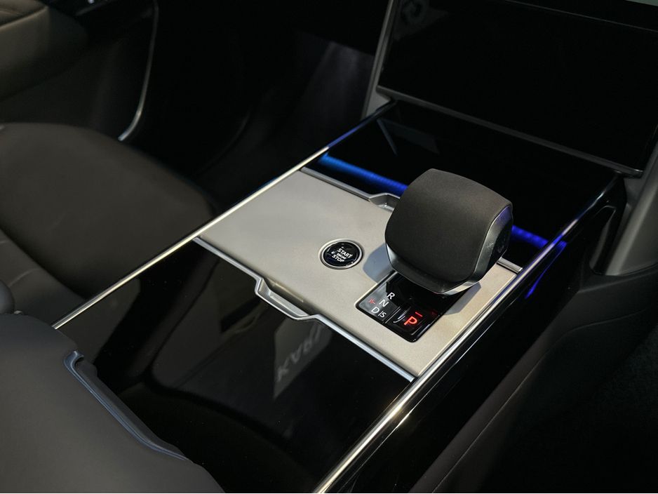 2025 Land Rover Range Rover