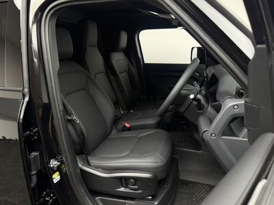 2026 Land Rover Defender