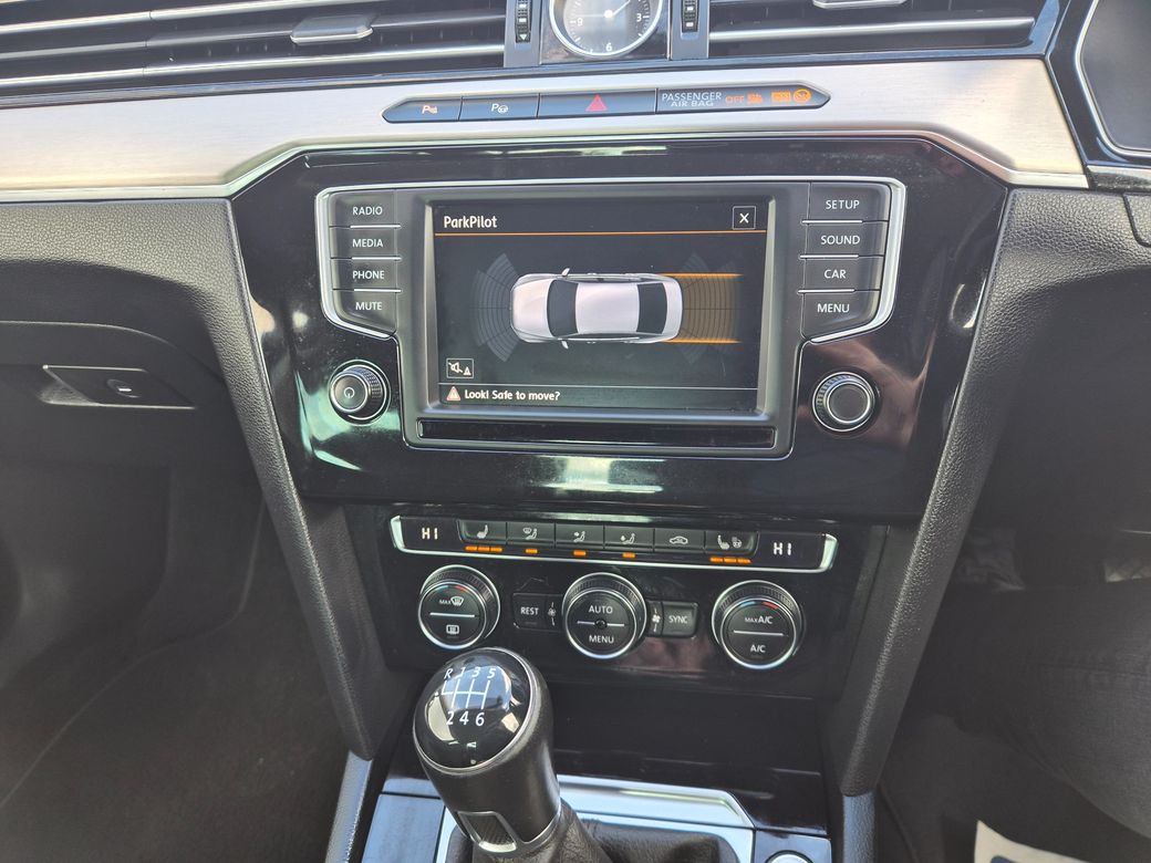 2016 Volkswagen Passat