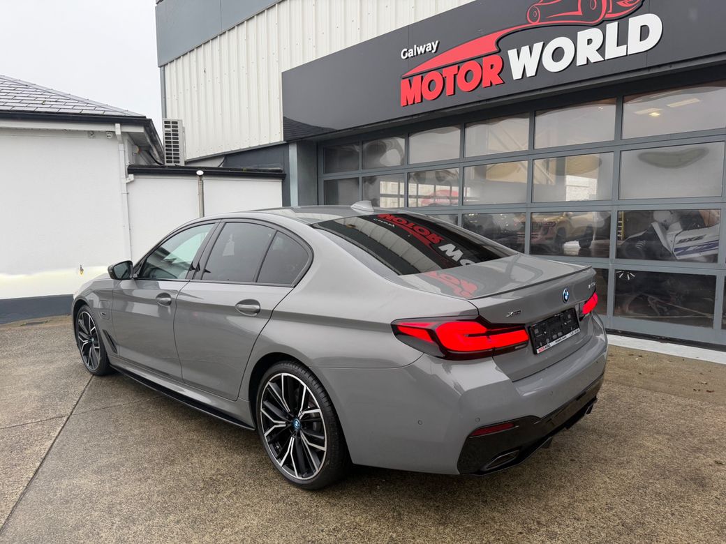 2022 BMW 5 Series