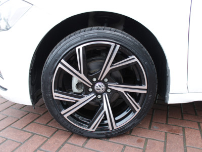 2019 Volkswagen Polo