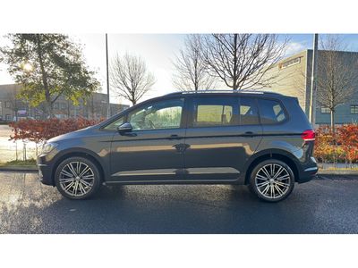 2016 Volkswagen Touran