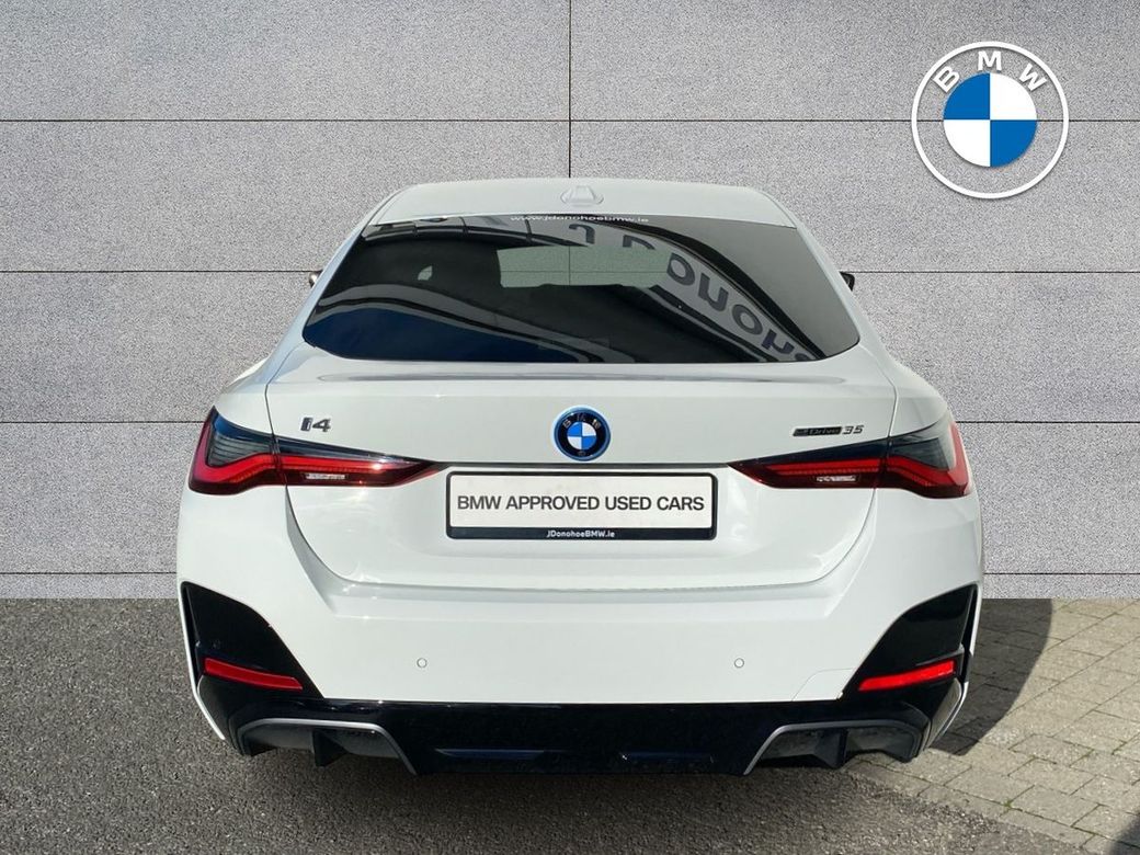 2025 BMW i4