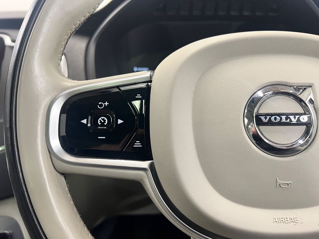 2018 Volvo XC90