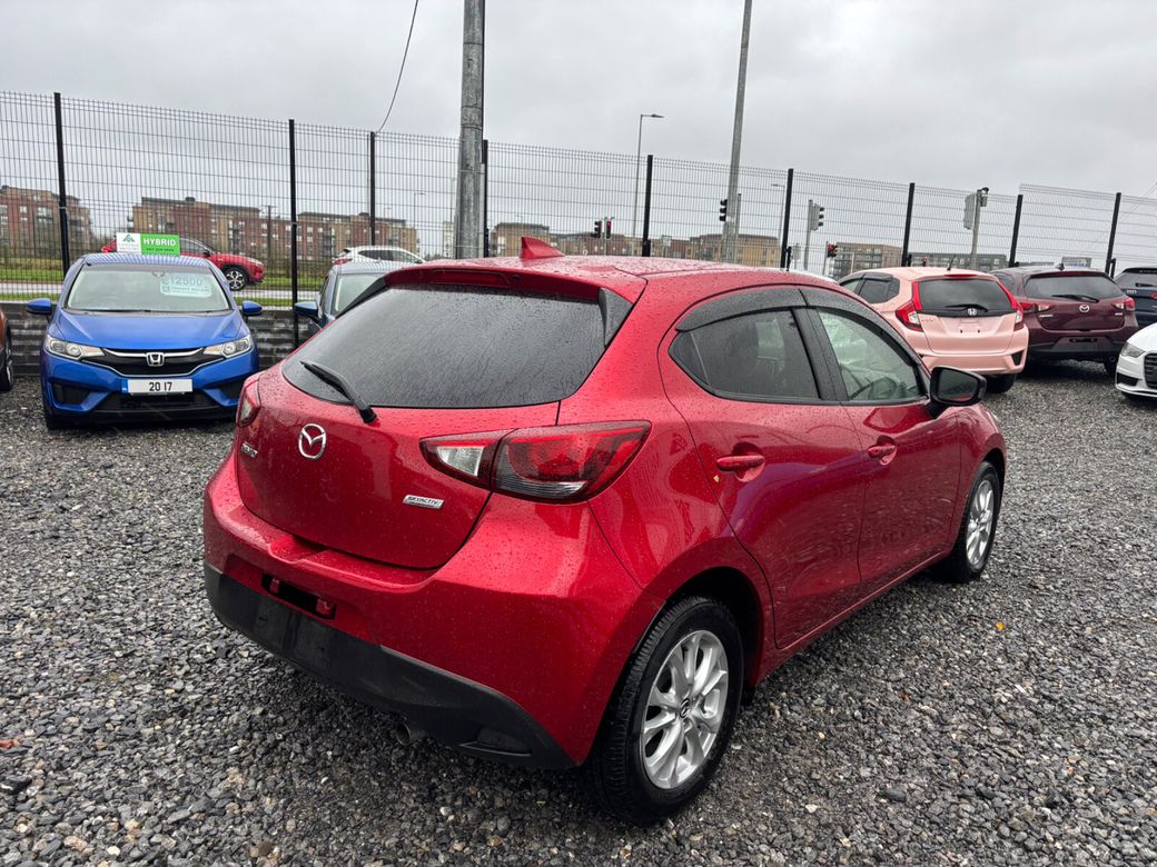 2016 Mazda Demio