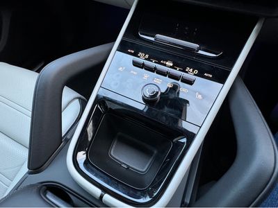 2024 Porsche Cayenne