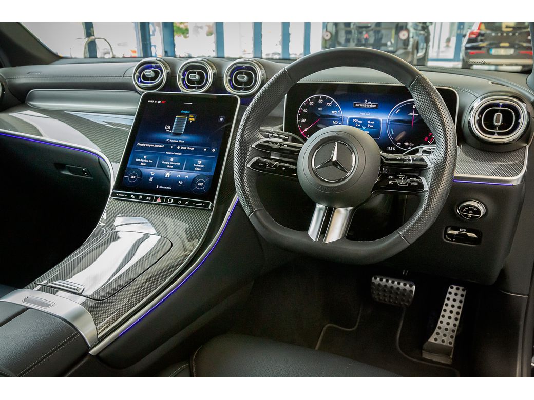 2025 Mercedes-Benz GLC Class
