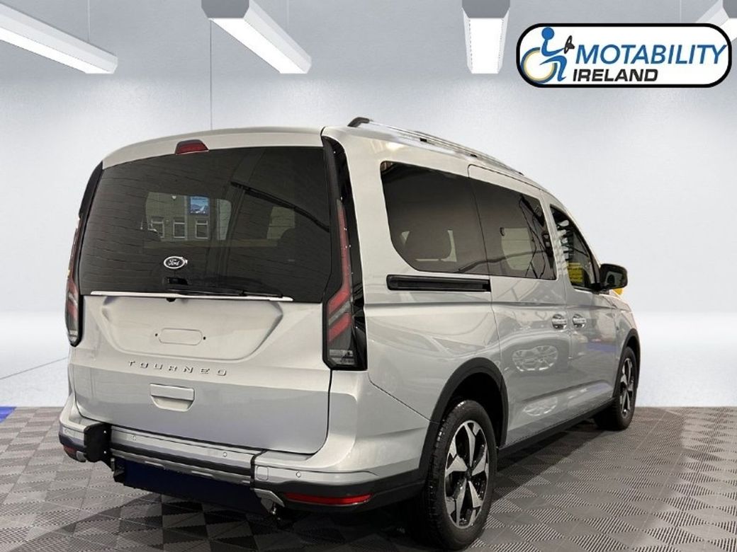 2025 Ford Tourneo Connect