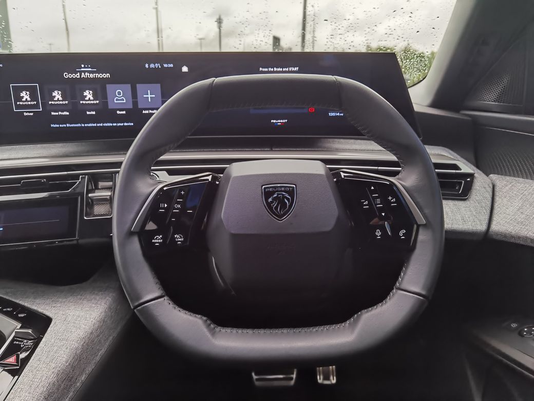 2025 Peugeot 3008