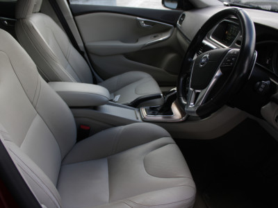 2016 Volvo V40 Cross Country