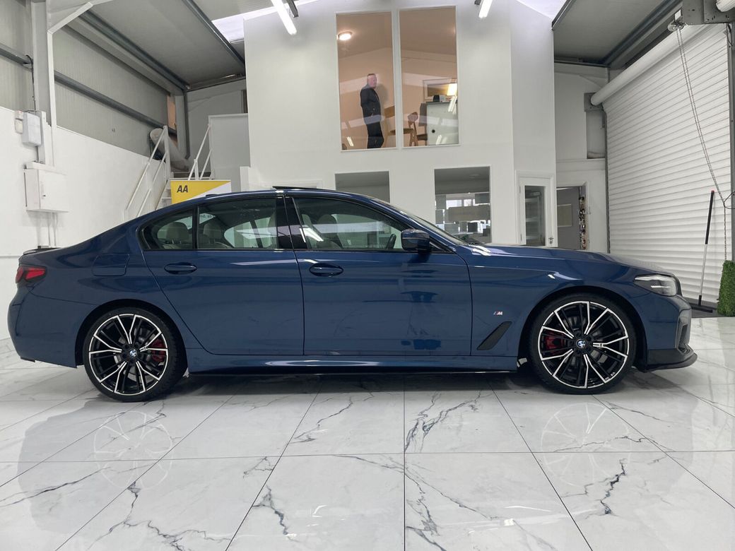 2022 BMW 5 Series