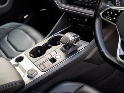 2022 Volkswagen Touareg