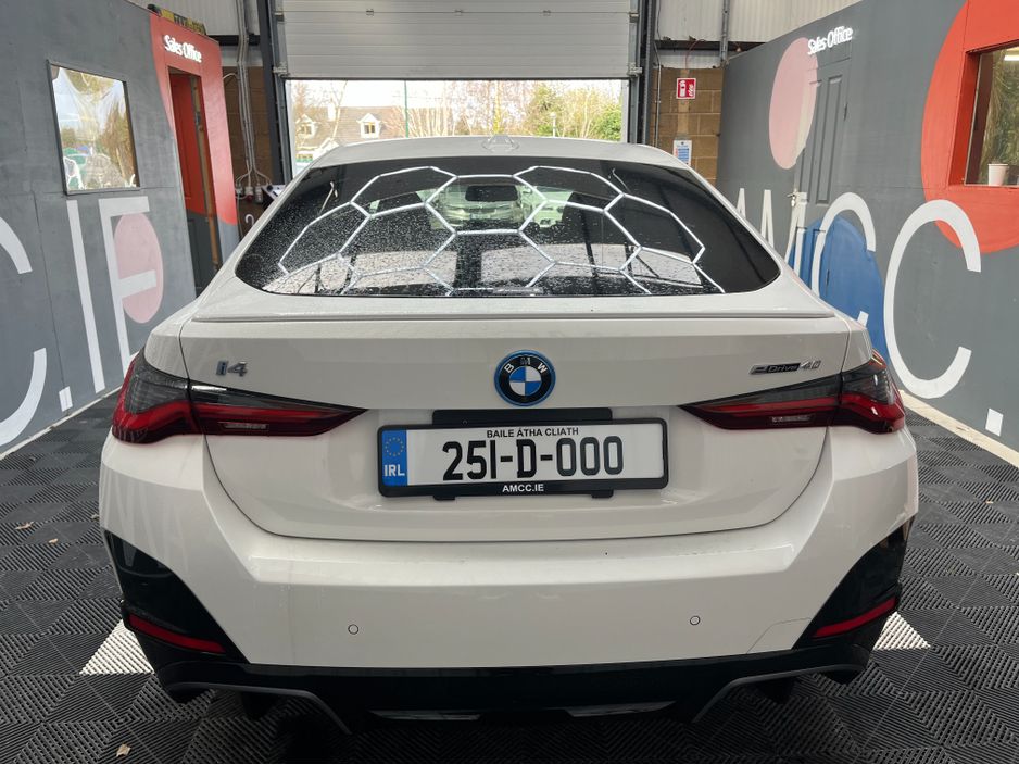 2025 BMW i4
