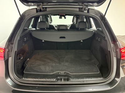 2023 Mercedes-Benz GLC Class