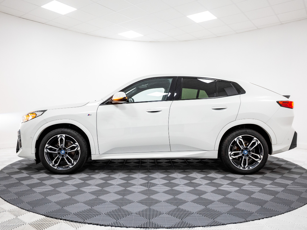 2024 BMW X2