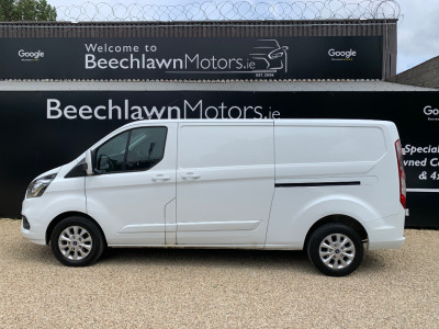2023 Ford Transit Custom