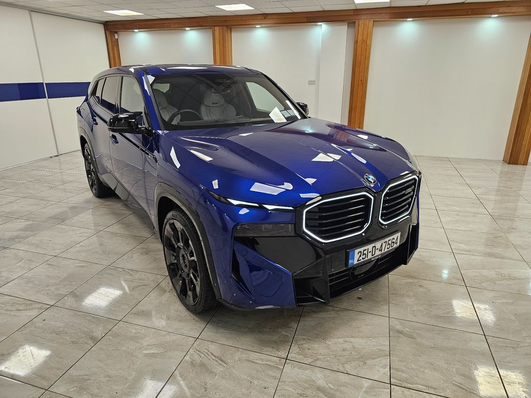 2025 BMW XM
