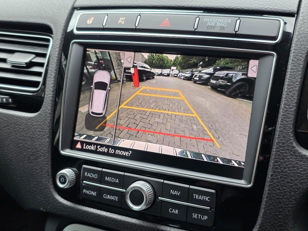 2018 Volkswagen Touareg