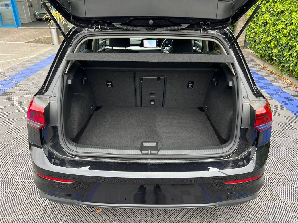 2023 Volkswagen Golf