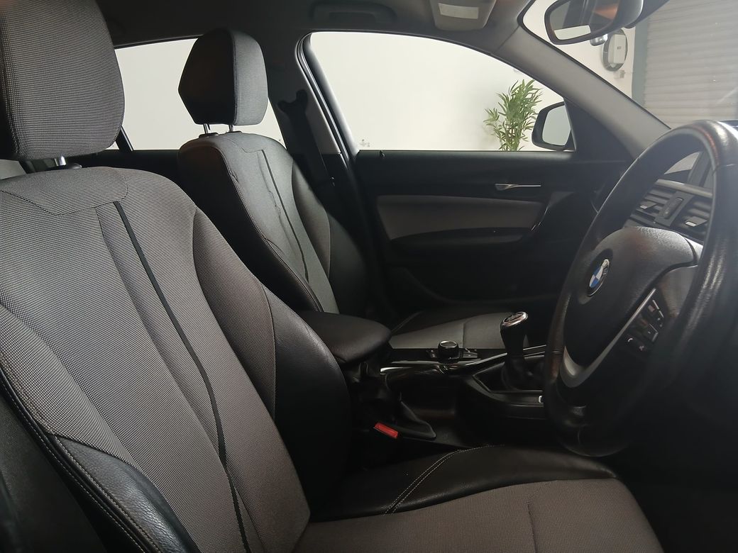 2012 BMW 1 Series
