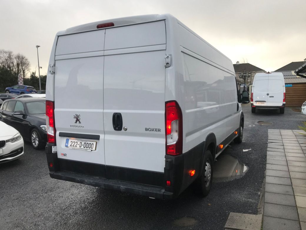 2022 Peugeot Boxer
