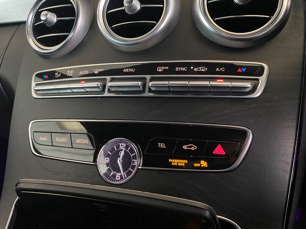 2021 Mercedes-Benz C 220