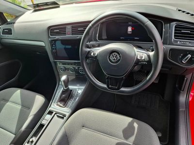 2019 Volkswagen Golf