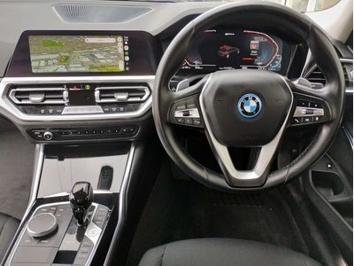 2021 BMW 330