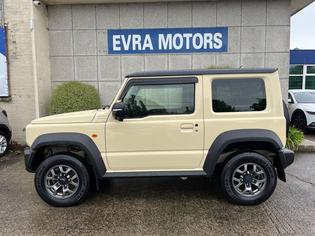 2023 Suzuki Jimny