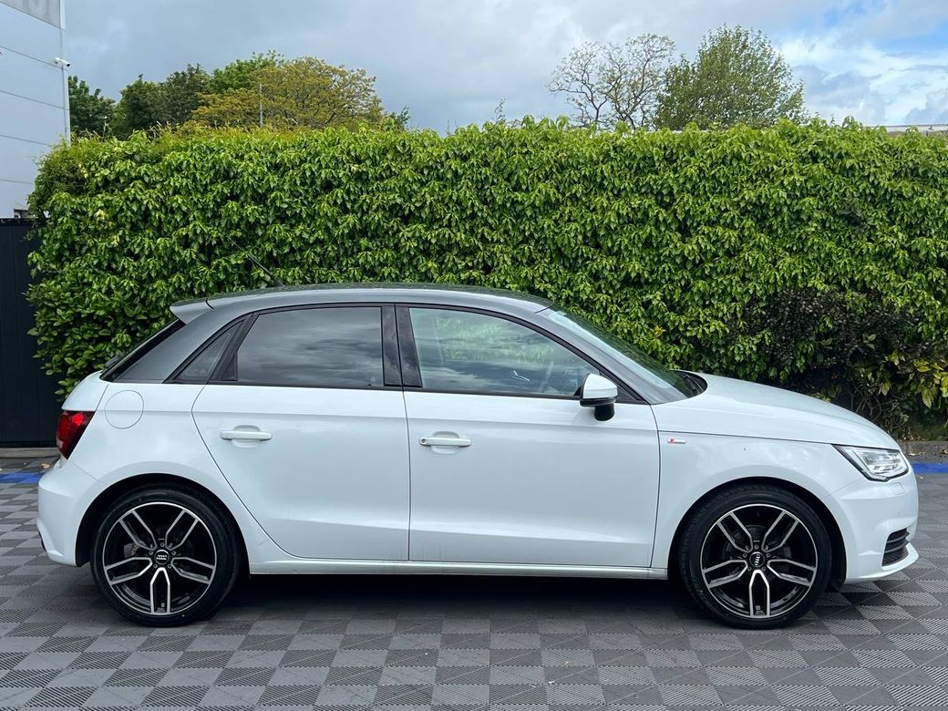 2016 Audi A1