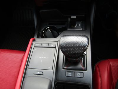 2020 Lexus ES 300h