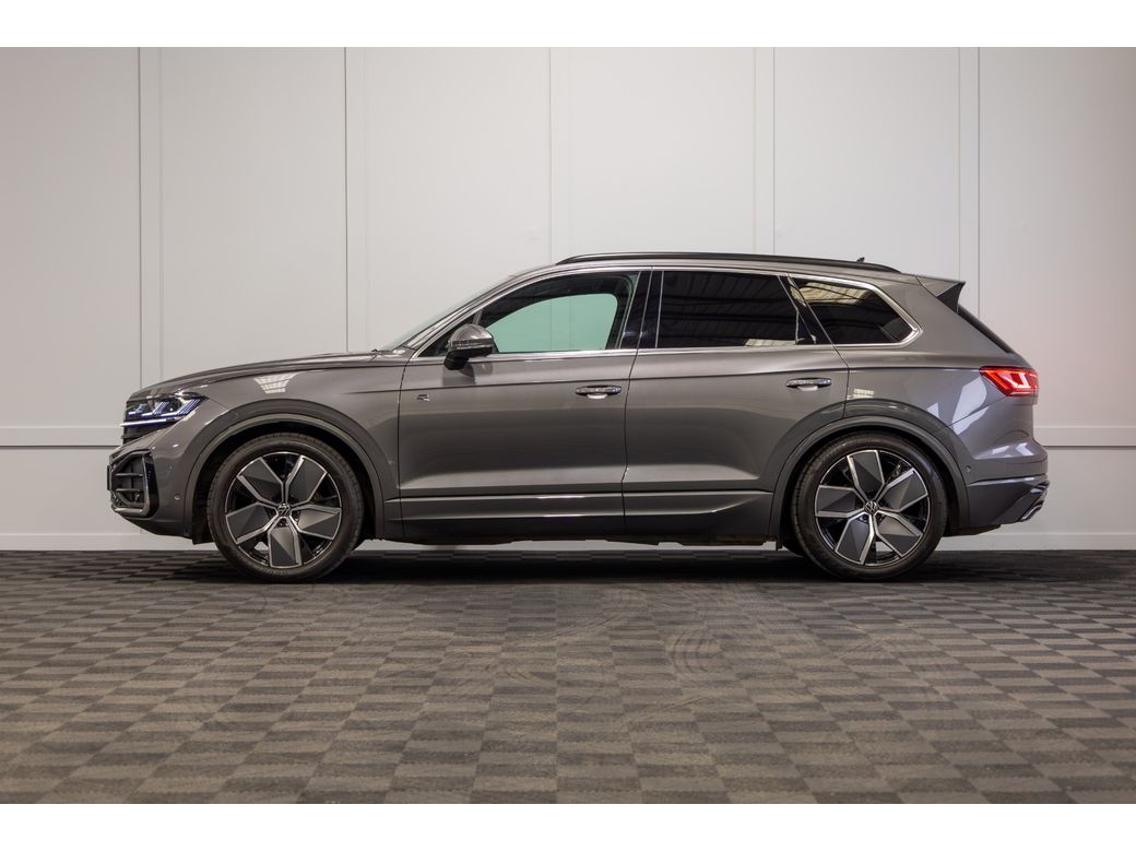 2025 Volkswagen Touareg