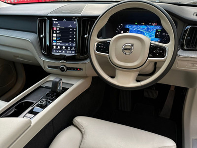 2023 Volvo XC60
