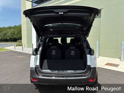 2024 Peugeot 5008