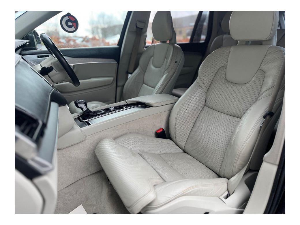 2015 Volvo XC90